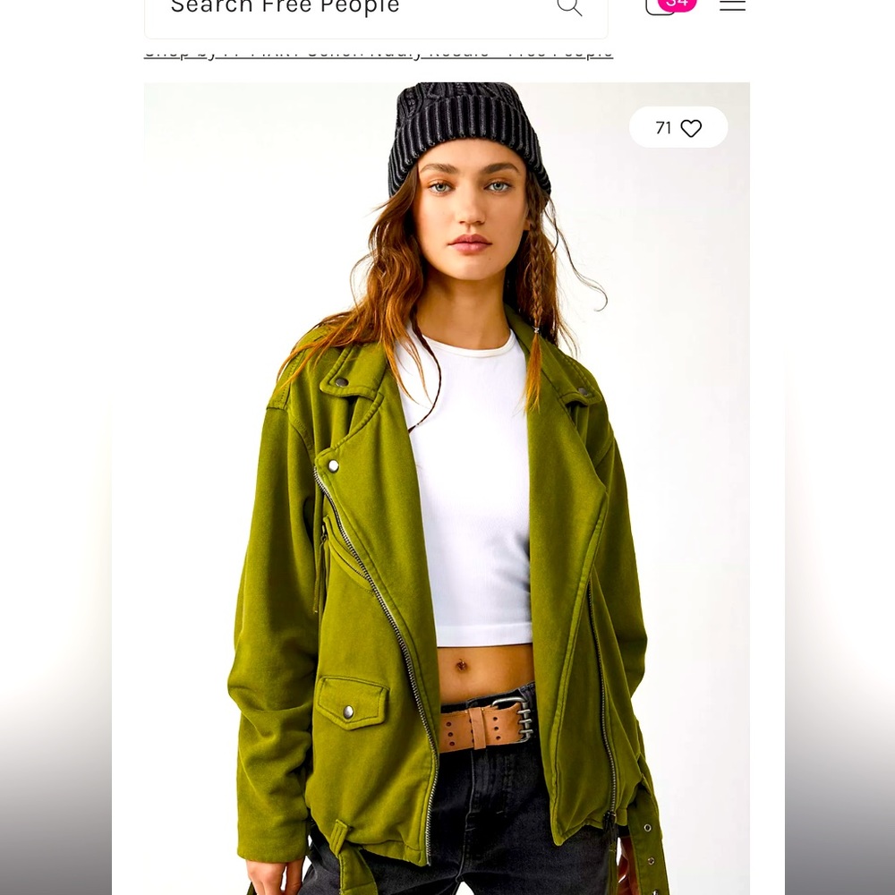 NWT moto jacket / color in black